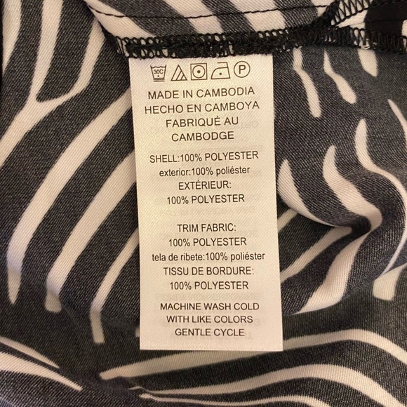 Michael Kors Women's Long Sleeves Blouse Black White Button Up Size S - NWT $110 - Picture 13 of 13